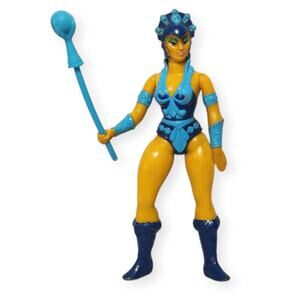 MOTU Vintage Evil-Lyn 5.75" Action Figure Complete 1981, 1982 Pre-owned